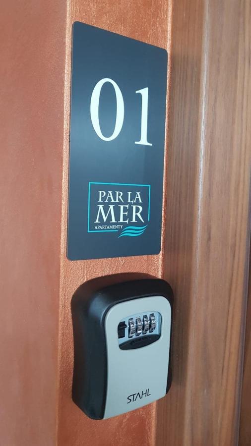 Uroczy Apartament Happy 01 Z Widokowym Tarasen Na Dachu - Tuz Przy Plazy !!! Niechorze Exterior foto