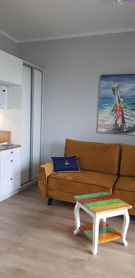 Uroczy Apartament Happy 01 Z Widokowym Tarasen Na Dachu - Tuz Przy Plazy !!! Niechorze Exterior foto